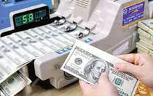 Giá USD tự do bất ngờ tăng mạnh