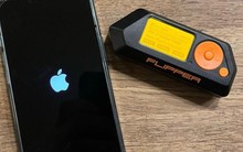 Đang ngồi trên tàu, hàng loạt người dùng iPhone bỗng gặp hiện tượng lạ: Màn hình hiện ra thứ rất khó hiểu