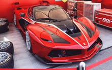 Muốn 'chơi' xe Ferrari này ở Việt Nam phải sẵn rất nhiều tiền: Quệt móp 1 vết có thể tốn cả chục tỷ tiền sửa