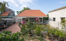 Ngắm ngôi nhà cấp 4 mái đỏ được tạp chí nước ngoài hết lời khen ngợi