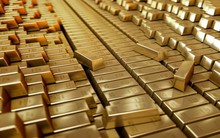 Một 'ông lớn' vừa quay trở lại mua gom 3,9 tấn vàng, đang nắm giữ trữ lượng khủng hơn 355 tấn