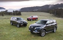 Xe gầm cao đồng loạt đại hạ giá, có mẫu mất tới 300 triệu đồng, liệu có nên mua?