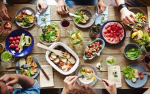 Bí kíp đọc tâm người khác, tránh bị đâm sau lưng: Nhìn cách ăn uống biết được tâm họ thiện hay ác