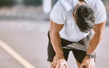 Sốc: Một doanh nhân từng lọt top 30 Under 30 của Forbes ngã gục và qua đời ngay khi về đích giải marathon