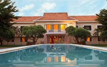 Khách sạn đầu tiên và lâu đời nhất ở Hội An gặp 'hạn'