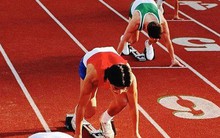 Nghiên cứu 30 năm của Đại học Harvard: Cha mẹ phải cố gắng giàu con mới dễ thành đạt, còn cha mẹ nghèo, nhiều khi bít lại cơ hội của con