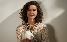 Nữ thừa kế của tỷ phú giàu bậc nhất nước Mỹ gây sốc khi tuyên bố đặc quyền giàu có đã hủy hoại cuộc đời mình và chỉ đem lại bi kịch cùng cực