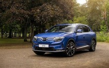 VinFast VF8 bàn giao cho khách hàng Mỹ từ ngày 1/3/2023