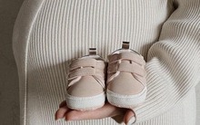 Nhiều người Mỹ không dám sinh con vì quá nhiều khoản nợ