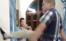 Trưởng văn phòng công chứng bị tung cước vào mặt làm đơn cầu cứu Thiếu tướng Đinh Văn Nơi