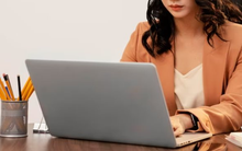 Cô gái 28 tuổi làm chủ công ty ‘Một mình tôi’: Kiếm hơn 20 tỷ đồng/năm từ việc chỉ mất 12 tiếng/tuần