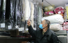 Trời nồm ẩm, máy sấy, hút ẩm, dịch vụ giặt là đắt khách