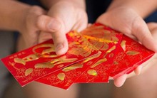 Tiền lì xì Tết: Người gửi ngân hàng, mua xe, người phân bổ theo công thức đặc biệt