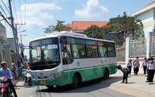 Đồng Nai: Xe đưa rước cán tử vong bé gái lớp 3 trước cổng trường