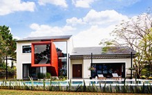 Biệt thự nghỉ dưỡng 6 hecta giữa thảo nguyên Đà Lạt: Tự mở suối, trồng rừng, mãn nhãn view bể bơi thiên nhiên xanh mướt