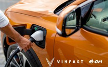 VinFast hợp tác với E.On Drive lắp đặt 200 cổng sạc tại các showroom ở châu Âu