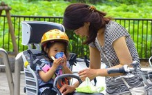 Vì sao phụ nữ Nhật ngày càng ngại sinh con?