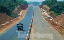 Cận cảnh cao tốc Bộ trưởng Giao thông từng nhắc 'báo cáo rất ổn nhưng hiện trường thì không'