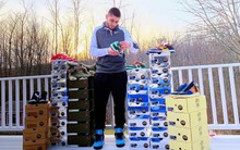 Ngồi nhà bán giày online và kiếm được 2,6 tỷ đồng tiền lãi, chàng trai mách nhỏ 10 bí quyết để bán đắt như tôm tươi trên mạng xã hội