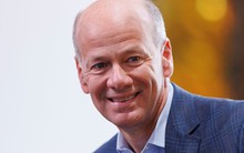 24h trước khi SVB sụp đổ, CEO ngân hàng đích thân gọi cho khách, đảm bảo "tiền vẫn an toàn"