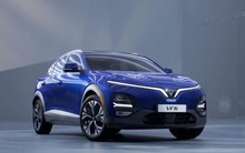 VinFast VF6 và VF7 lộ giá bán tại Mỹ: Dự kiến từ 700 triệu đồng - thấp hơn nhiều so với Hyundai Kona EV, Ioniq 5