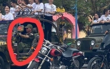 Vụ dàn người đẹp ngồi xe Jeep cắm cờ nước ngoài, tài xế mặc rằn ri: Tạm giữ 6 chiếc xe