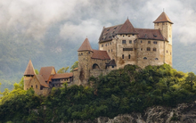 Quốc gia giàu thứ 2 thế giới không phải Trung Quốc hay Nhật Bản: 11 sự thật đáng kinh ngạc về đất nước ít người biết!