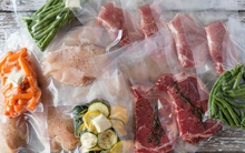 Ai cũng tưởng hút chân không giúp bảo quản tốt thức ăn, nhưng thực chất lại tạo ra chất độc gây chết người mạnh nhất từng được biết