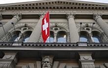 Ngân hàng trung ương Thuỵ Sĩ tăng lãi suất 0,5%, mặc tình trạng hỗn loạn của Credit Suisse