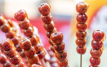 Góc khuất ít ai biết về thức quà 800 tuổi trứ danh của Trung Quốc: Không phải cứ bỏ tiền ra là mua được