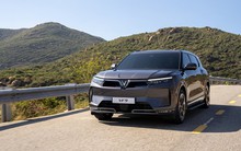 Ngắm VinFast VF9 bản thương mại: SUV điện cỡ lớn đầu tiên ở Việt Nam, giá cao nhất gần 2,2 tỷ đồng