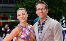 Vợ chồng tài tử Deadpool giàu choáng ngợp: Kiếm được 300 triệu USD sau thương vụ bạc tỷ, sở hữu toàn BĐS 'khủng' lẫn siêu xe cực hiếm