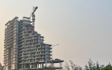 Tổ hợp khách sạn hơn 400 tỷ đồng bị ngừng thi công: Thiếu luật hay sợ trách nhiệm?