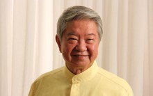 Đâu là điều không thể thiếu trong cuộc sống? Nhà báo 82 tuổi trả lời thấm thía: Tiền và Dũng khí!