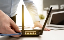 Hàng triệu người đang đặt bộ phát WiFi sai chỗ: Có 1 vị trí nhất thiết phải tránh trong nhà!