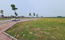 Đề nghị siết chặt việc đặt cọc đất nền hình thành trong tương lai, tránh thu tiền đặt cọc quá lớn