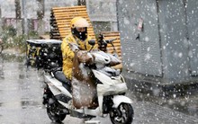 Thạc sĩ ĐH top đầu từng ở biệt thự, nay thất nghiệp đi làm shipper: Trung niên chật vật vì tuổi trẻ mắc sai lầm phổ biến nhưng ít ai 'thấu' hậu quả