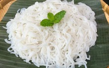 Những người không nên ăn bún