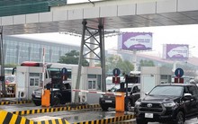 Thông tin mới về thu phí không dừng ô tô vào sân bay