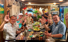 Bí quyết sống sót của ông chủ Quán ăn trong hẻm Sài thành từng được Châu Tinh Trì đến ăn: Tìm mặt bằng giá rẻ ở Quận 1, nói không với nhượng quyền tránh "biến chất"