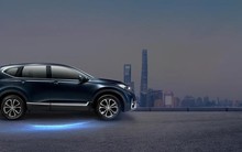 Loạt ô tô giảm giá cả trăm triệu vẫn ế ẩm, dài cổ ngóng khách mua