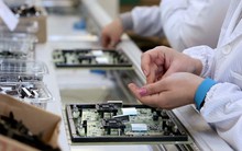 Ngành công nghiệp điện tử cắt giảm 25.000 lao động trong quý I
