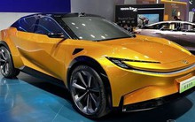 Che logo thì ít ai nghĩ đây là 2 xe Toyota mới ra mắt: Trông bóng bẩy, thời trang nhưng nội thất chắc chắn sẽ phải làm lại nhiều
