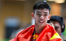 Profile cực khủng của kình ngư 1m82 Nguyễn Huy Hoàng, đây là điều khiến anh vinh dự được cầm cờ tại SEA Games 32