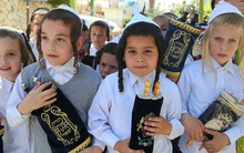 Vì sao người Do Thái chiếm tới 11,6% tỷ phú trên thế giới? Nguyên nhân đến từ 8 cách giáo dục thông minh, cha mẹ nào cũng nên tham khảo