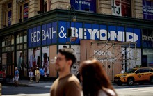 Hãng bán lẻ hơn 50 năm tuổi của Mỹ đệ đơn phá sản sau 50 năm, tương lai 14.000 nhân viên vô định