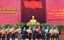 Điều động, bổ nhiệm nhân sự chủ chốt tỉnh Hòa Bình