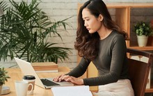 ‘Nghề làm đêm’ bùng nổ ở Philippines, động ngón tay cũng kiếm được 1.200 USD/tháng, chuyên phục vụ các doanh nhân giàu có và người nổi tiếng