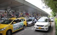Yêu cầu làm rõ nguyên nhân gây 'ám ảnh' khi nhập cảnh ở sân bay Tân Sơn Nhất