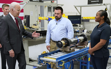 Nhà sản xuất tên lửa lớn nhất của Mỹ đối diện vấn đề nghiêm trọng